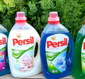 Ср-во для стирки жидкое Persil В ассорт 1,95л