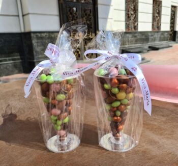 Драже ассорти в упаковке конус 150гр.