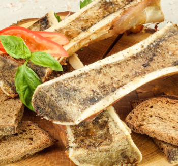 Шашлык из костного мозга с картошкой (100гр)