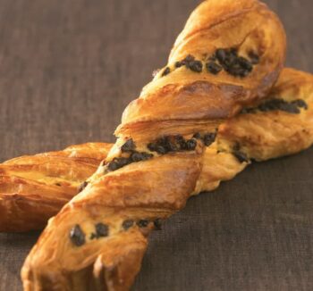 косички с шоколадом круассан
